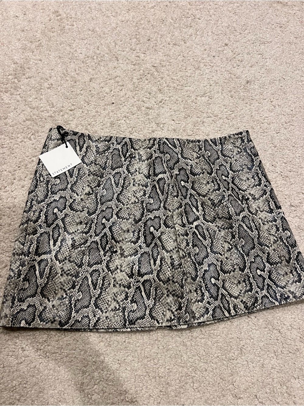 Snake-Print Mini Skirt - Black and Gray